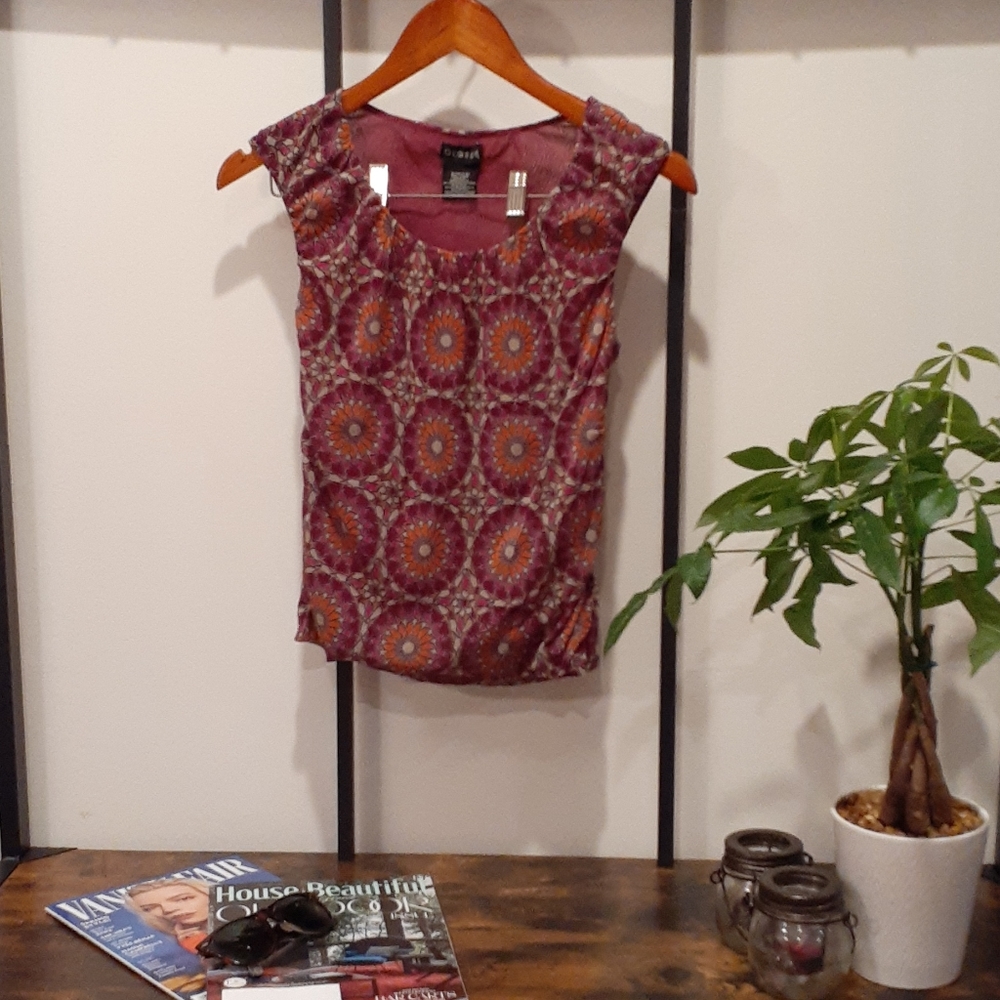 Cool Retro Top